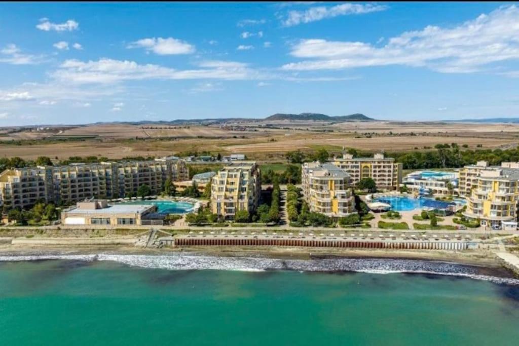 Midia Grand Resort, אהלוי מראה חיצוני תמונה